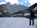 Sous le glacier de Freydane, le Grand Pic de Belledonne, le Pic Central de Belledonne et la Croix de Belledonne