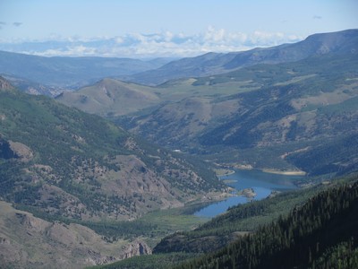 Lac en contre bas : Vue magnifique