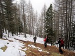 Portage dans la descente vers Pont