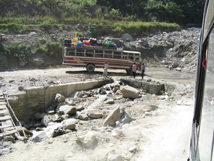 Entre Kathmandou et Pokhara en bus