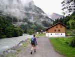 Le long de la Kander au départ de Kandersteg