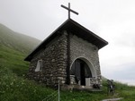 La chapelle au sommet du Col de la Colombière
