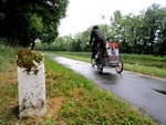 Matinée pluvieuse sur le canal du Centre