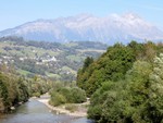 Le long de l'Arly entre Albertville et Ugine