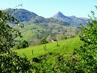 Tour des monts du Cantal : Vue sur Puy Griou depuis le gîte de Lafon