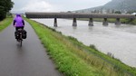 Le long du Rhin sous la pluie