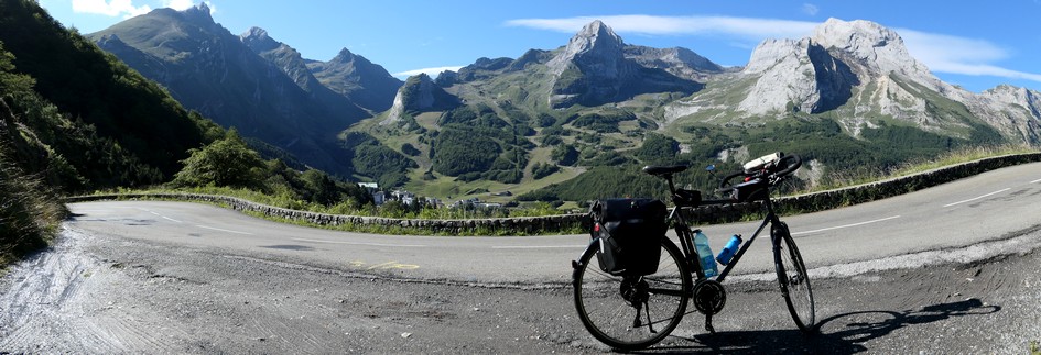 Traversée des Pyrénées - Dans le col d'Aubisque